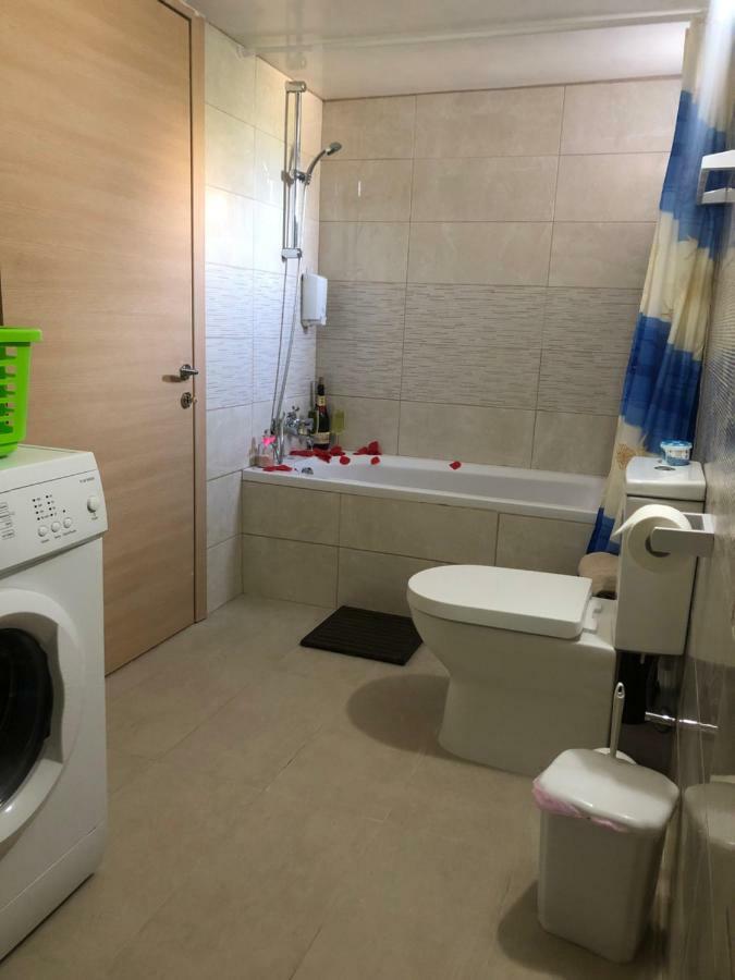 Lucky 2 Apartment Paralimni Luaran gambar