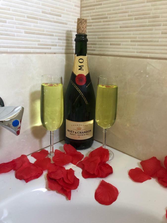 Lucky 2 Apartment Paralimni Luaran gambar