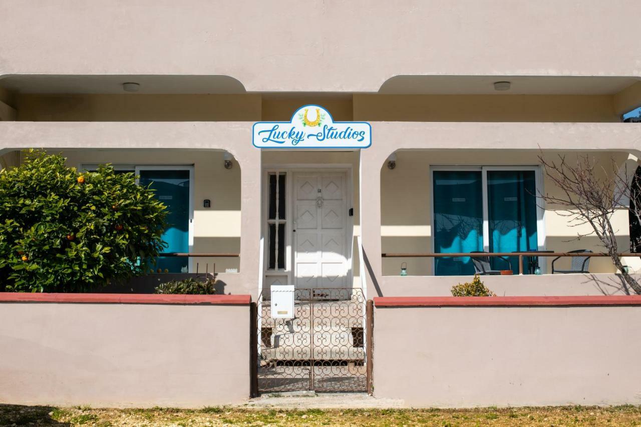 Lucky 2 Apartment Paralimni Luaran gambar