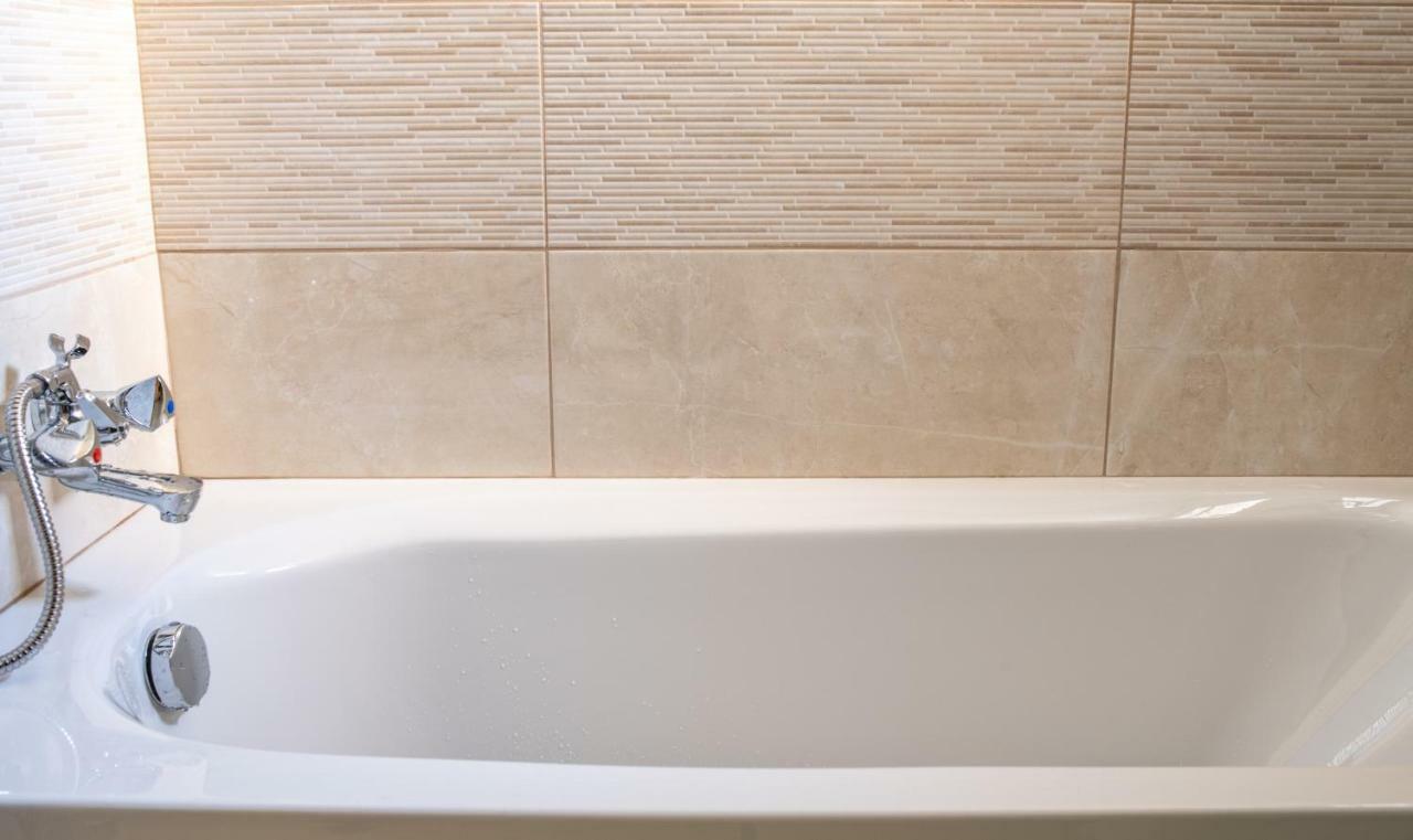 Lucky 2 Apartment Paralimni Luaran gambar